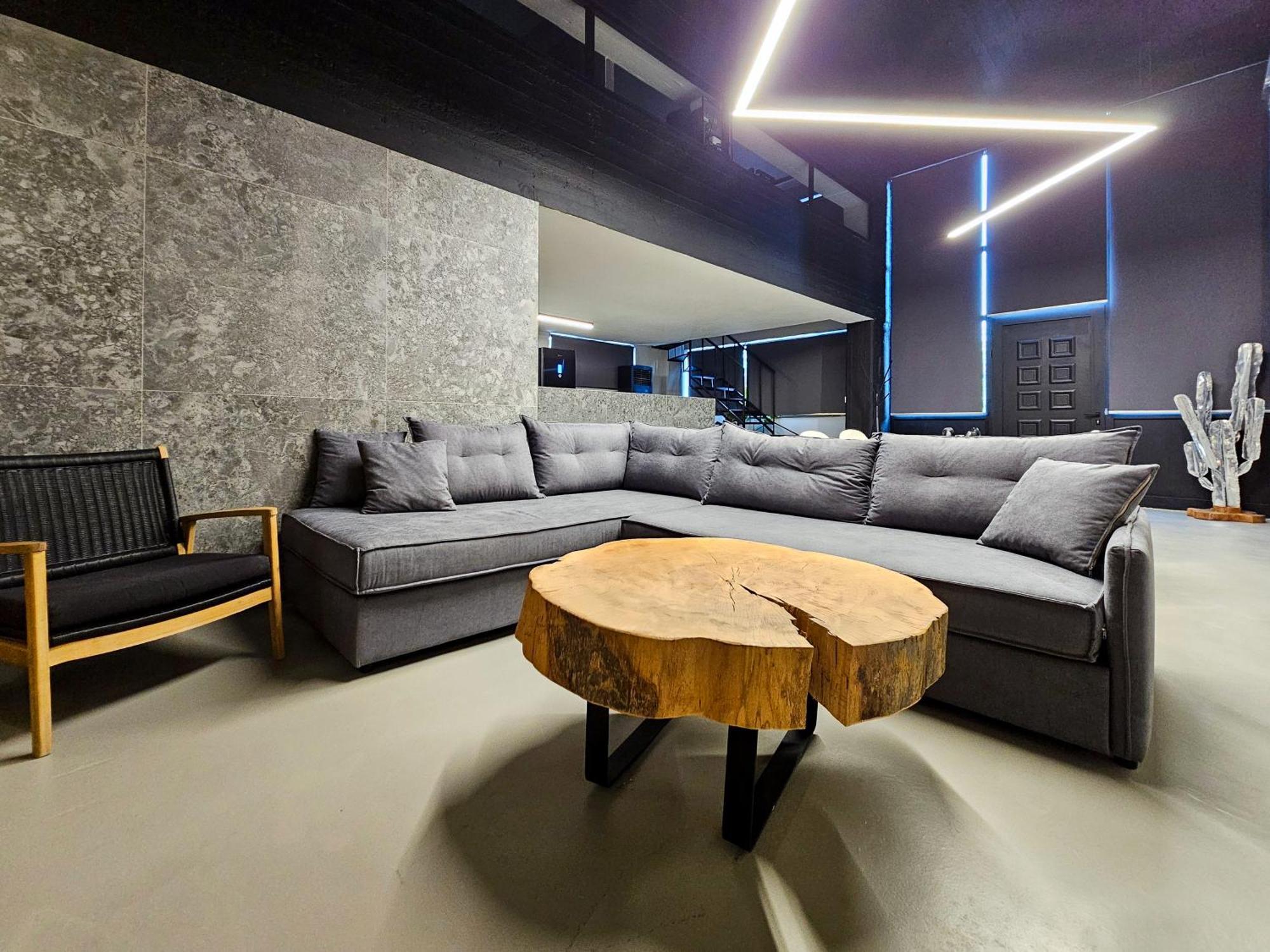 Industrial Loft Apartment Trikala  Exterior photo